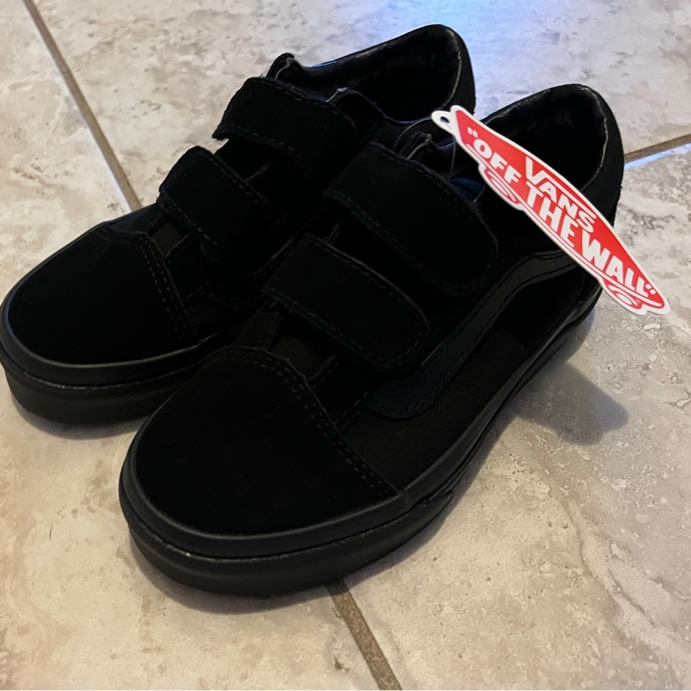 NWT Black velcro Vans